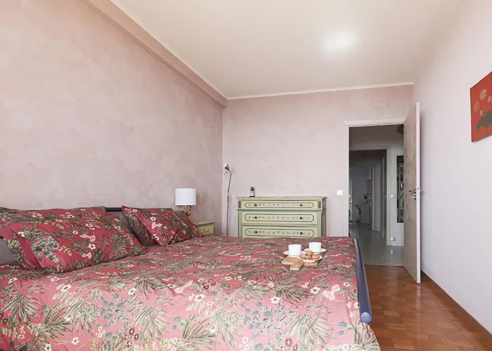 Apartment Le Sirius By Interhome