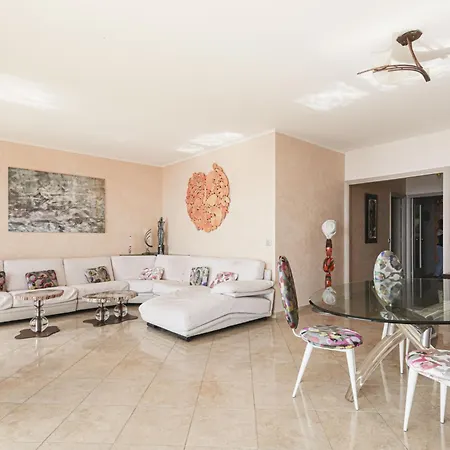 Le Sirius By Interhome